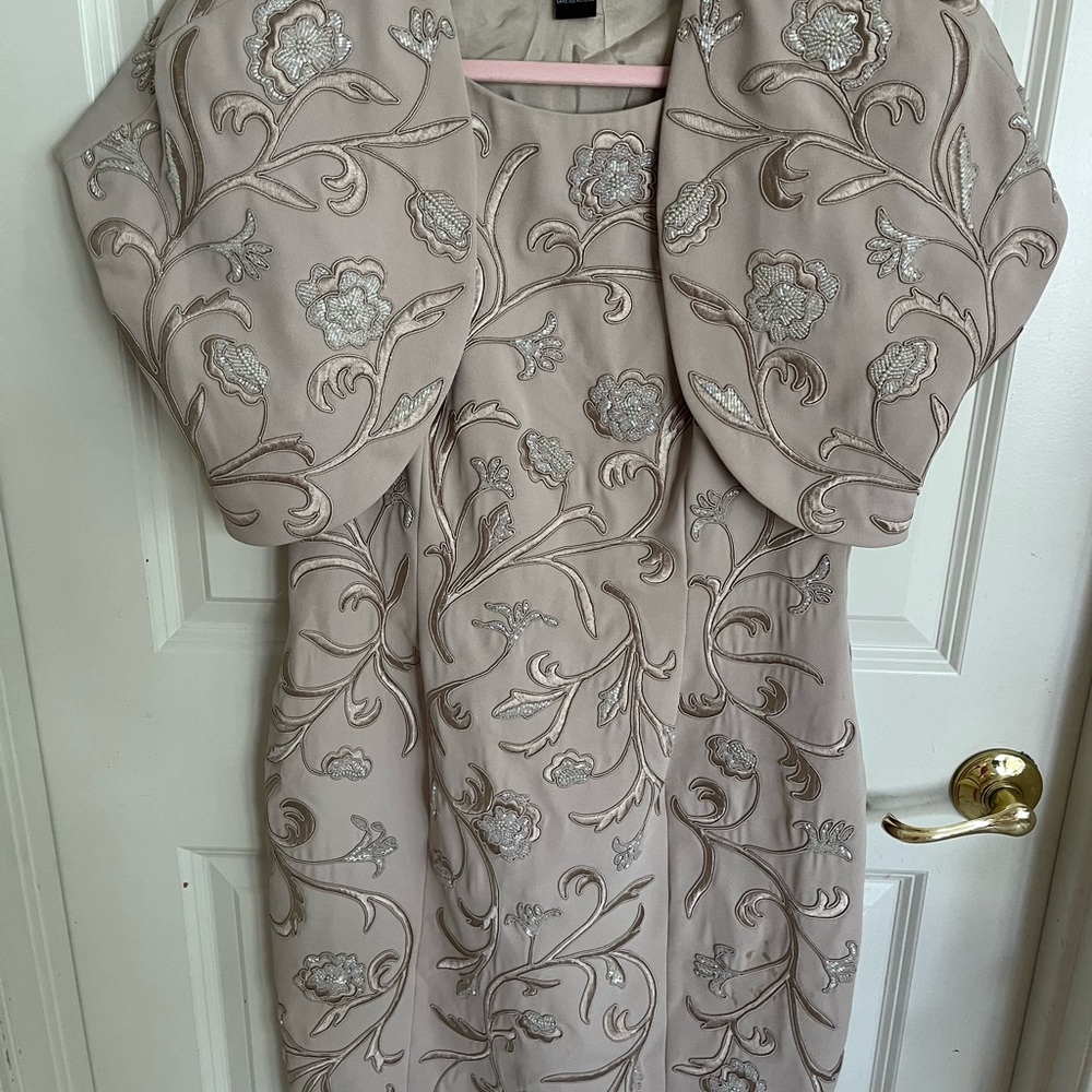 CARMEN MARC VALVO BEADED COCKTAIL DRESS WITH BOLERO JACKET
